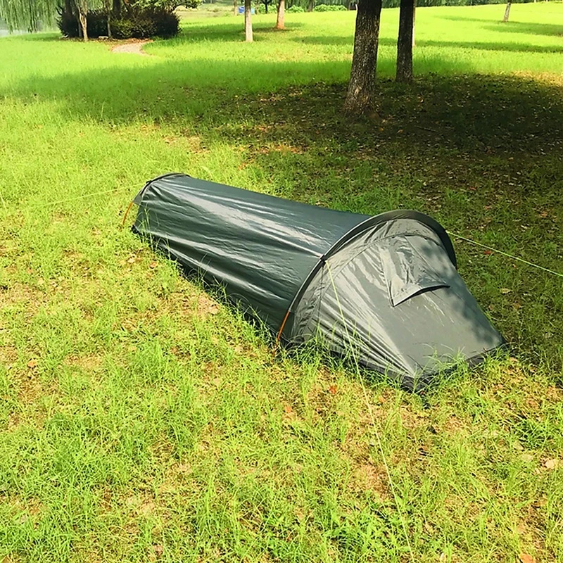 Single-person camping tent Ult - Emergency Mylar Tent review and price